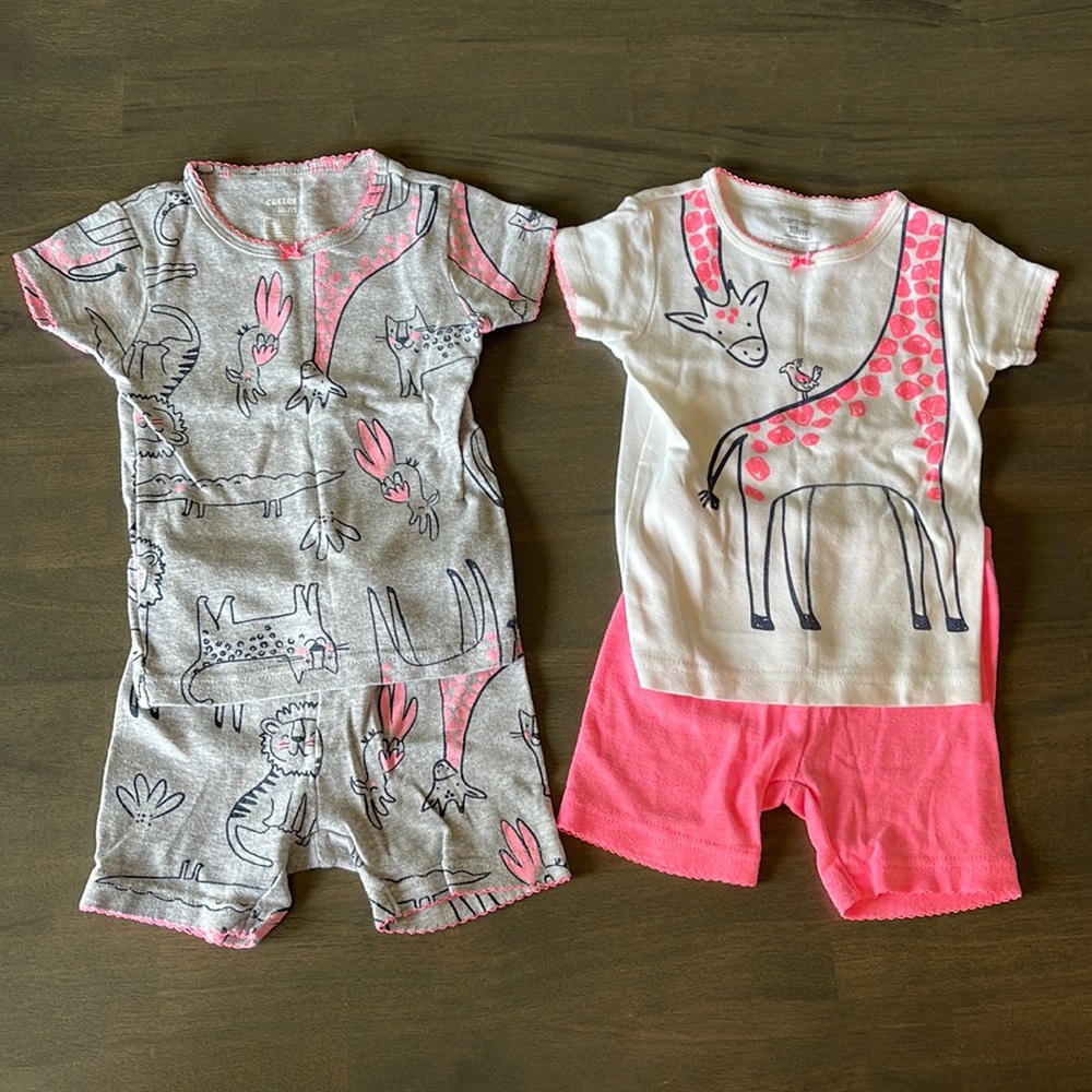 Carters Pajamas Giraffe Set